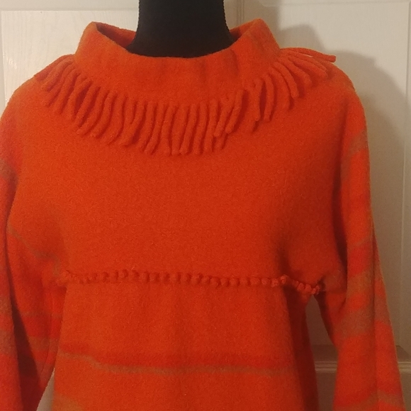 Vtg LAPP LANDER by Johnstone's Design Orange Wool Thick Sweater Scotland sz S-M - Picture 2 of 5